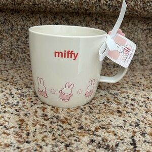 BNWT Miffy White and Pink Ceramic Mug